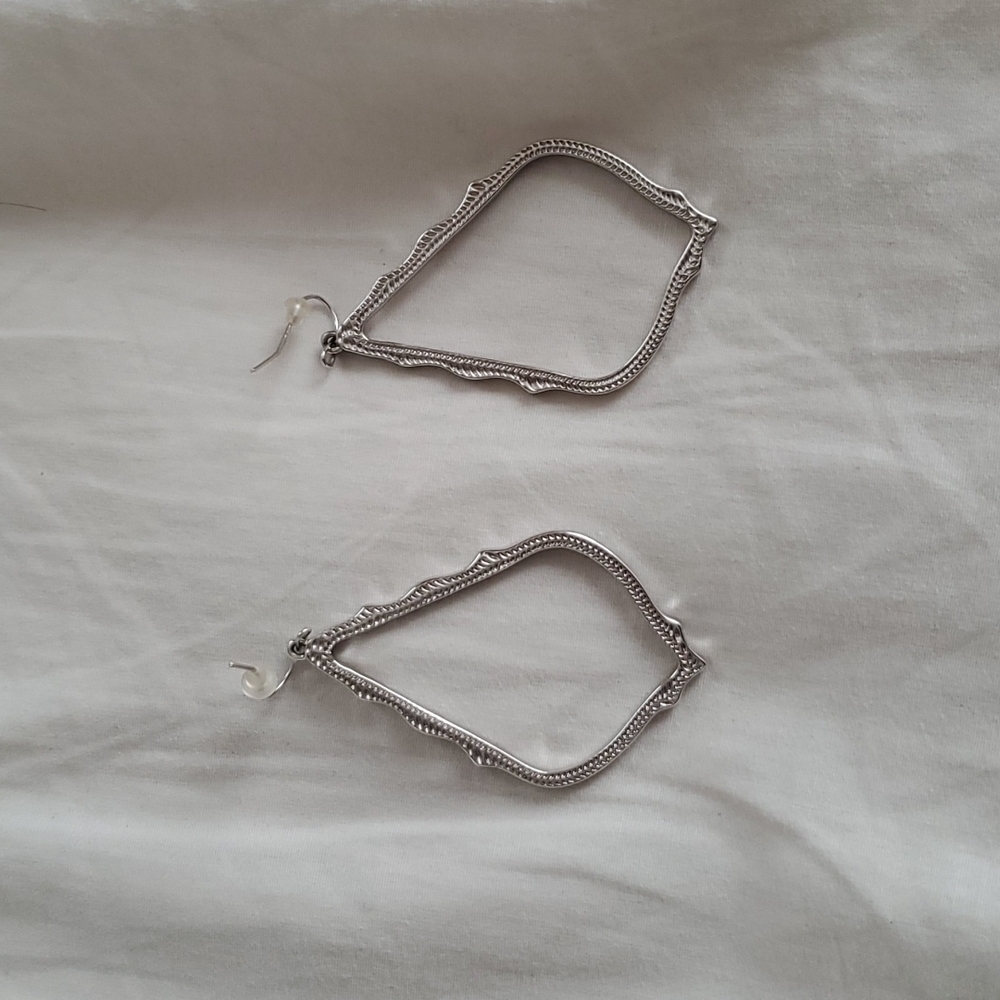 kendra Scott silver scalloped earrings